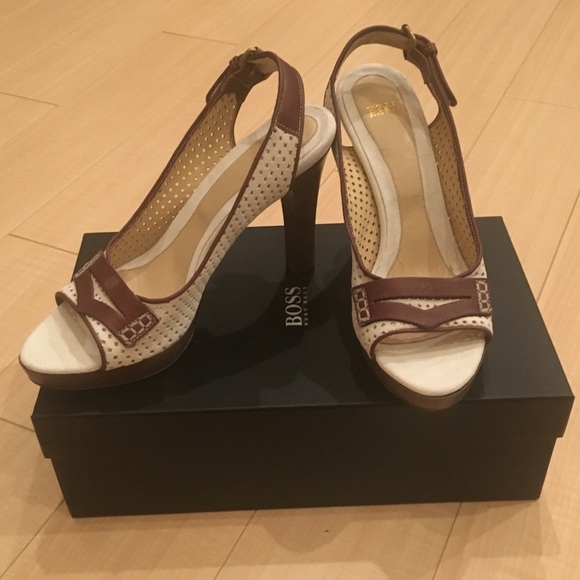 🌸BOSS By Hugo Boss Leather Heels Sz8 - Picture 1 of 7